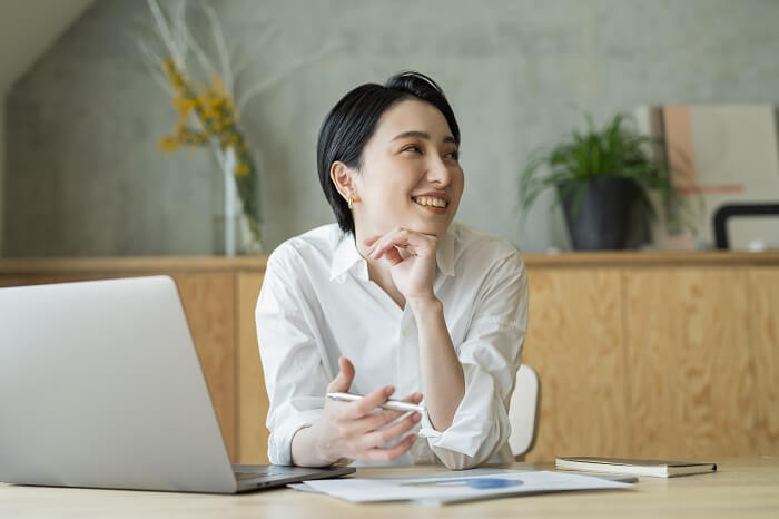 働き女子必見！仕事とダイエットを両立させる5つの法則