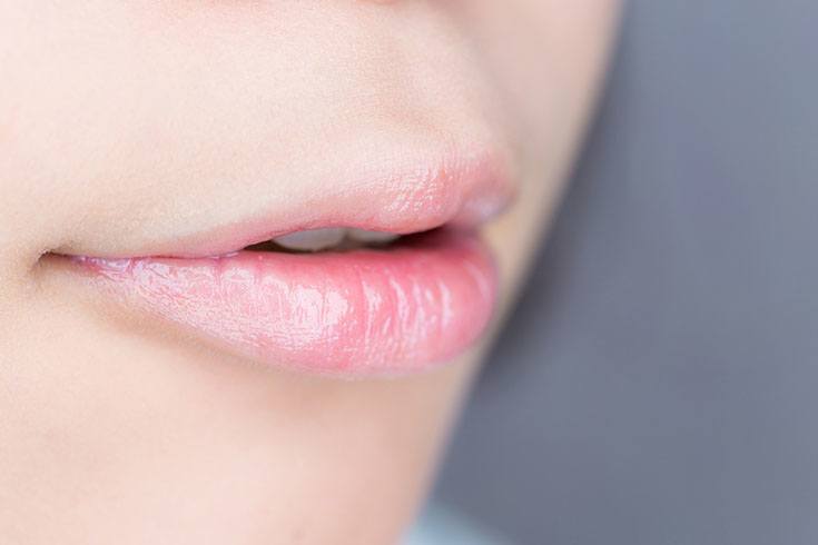 【私のコンプレックス】肉厚なくちびる「たらこ唇」の原因と薄くする方法とは？