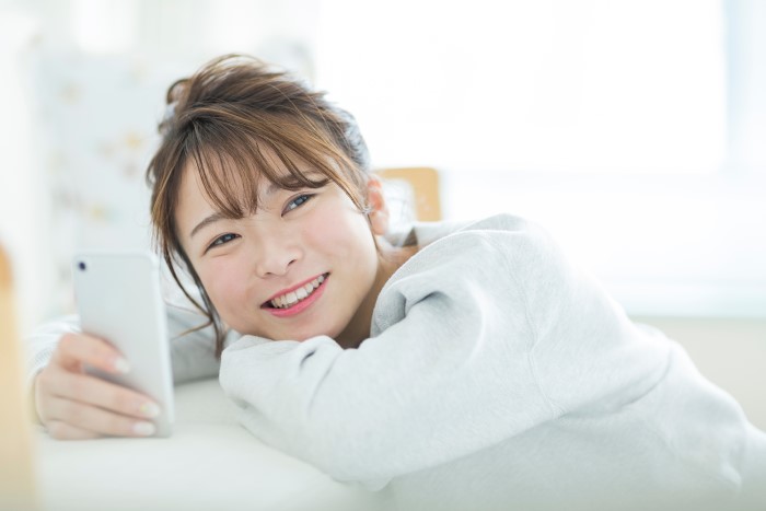 脇の臭いの相談なら「オンライン診察」と言う手も